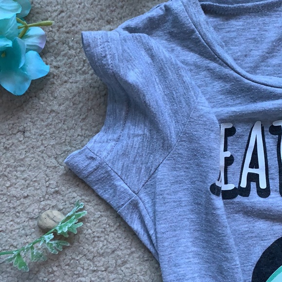 Women’s T-Shirt - Picture 3 of 4